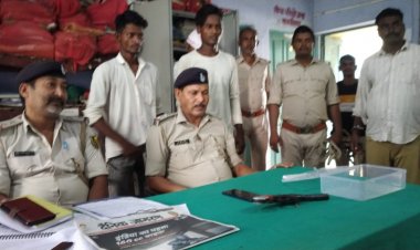 देशी कट्टा के साथ पकड़े गए दो शातिर, अपराधिक रिकार्ड खंगालने में जुटी पुलिस
