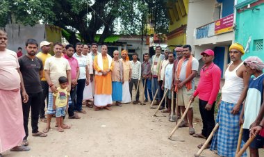 डुमरी मुखिया के प्रयास से धरातल पर उतर रहा है ओडीएफ अभियान