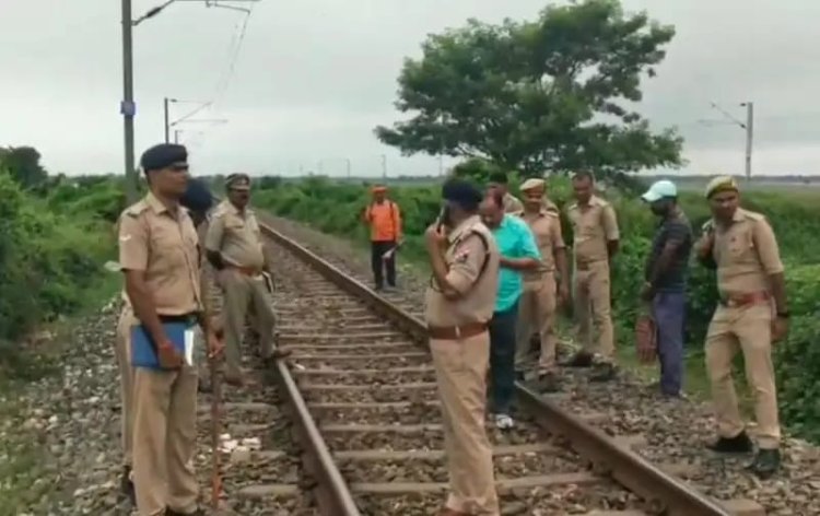 लोको पायलट की चतुराई से टली बड़ी ट्रेन दुर्घटना, ट्रैक पर रखा गया था पत्थर बाल-बाल बचें यात्री