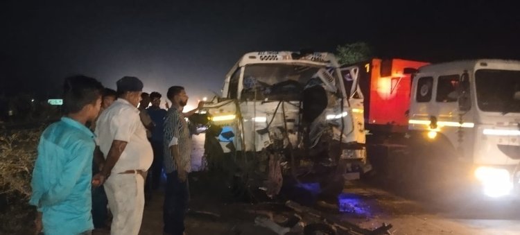 पीएनसी की लापरवाही से 14 घंटे तक सड़क पर खड़ी रही दुर्घटनाग्रस्त टेलर, लगा जाम