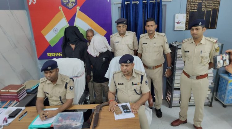 तिलक समारोह में हर्ष फायरिंग पड़ा महंगा, दो गिरफ्तार, चार कट्टा व एक कारतूस बरामद