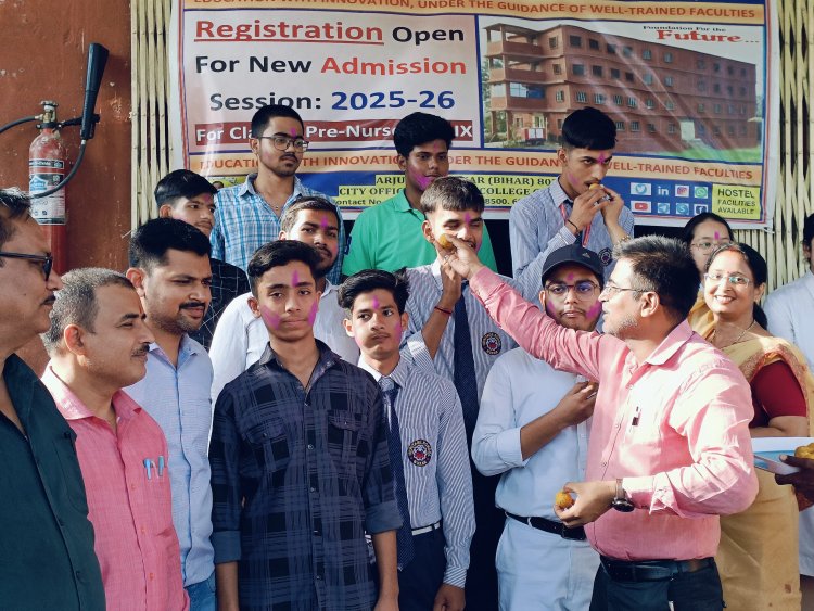 हेरिटेज स्कूल बक्सर के छात्रों ने सफलता का लहराया परचम