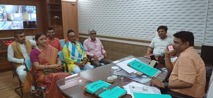 अनुमंडल के सभागार में आयोजित हुई रोगी कल्याण समिति की बैठक