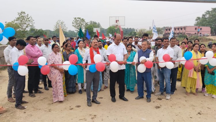 सीआरसी स्तरीय तीन दिवसीय खेलकूद प्रतियोगिता का शुभारंभ