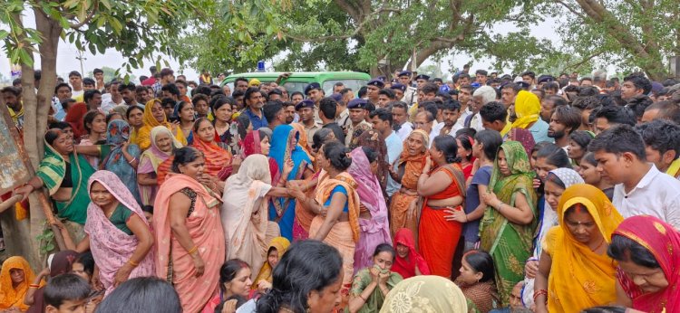 धांय-धांय, पकड़ो, पकड़ो, मारो-मारों, मार दिया और मच गई चीख पुकार