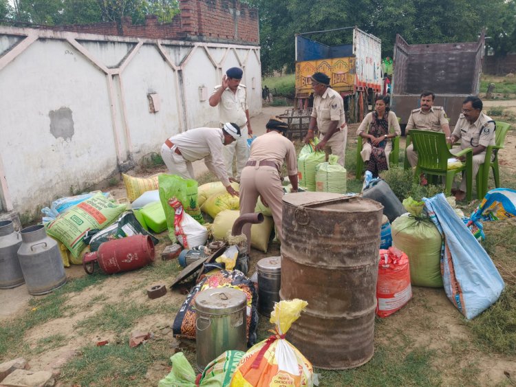 अहियापुर ट्रिपल मर्डर, दो आरोपियों का घर पुलिस ने किया कुर्क, एक गिरफ्तार