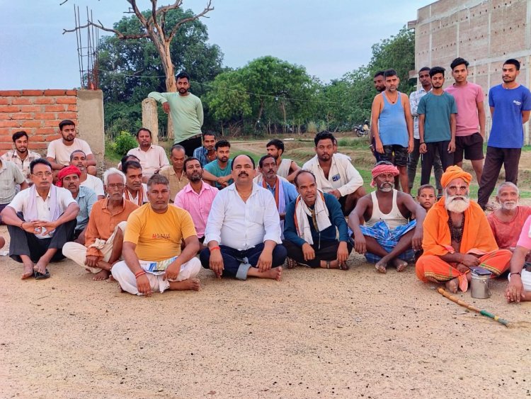 सात करोड़ की लागत से बना पुल अब भी सड़क से अछूता