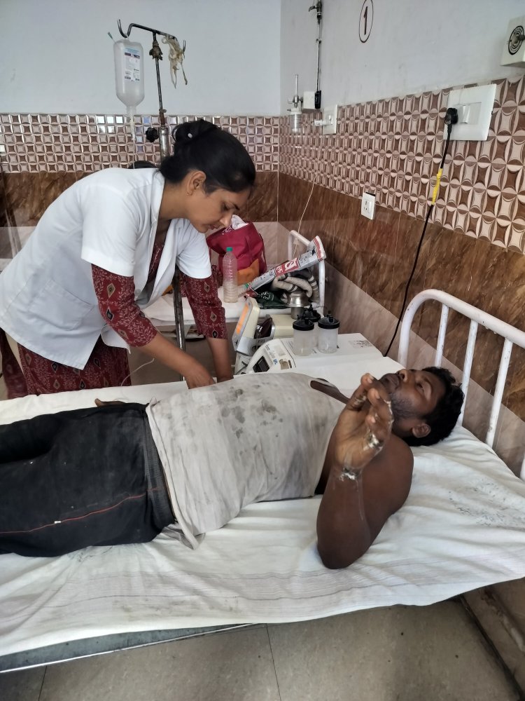 दीवान के बड़का गांव में धारा प्रवाहित तार की चपेट में आए चार किसान, एक की हालत गंभीर