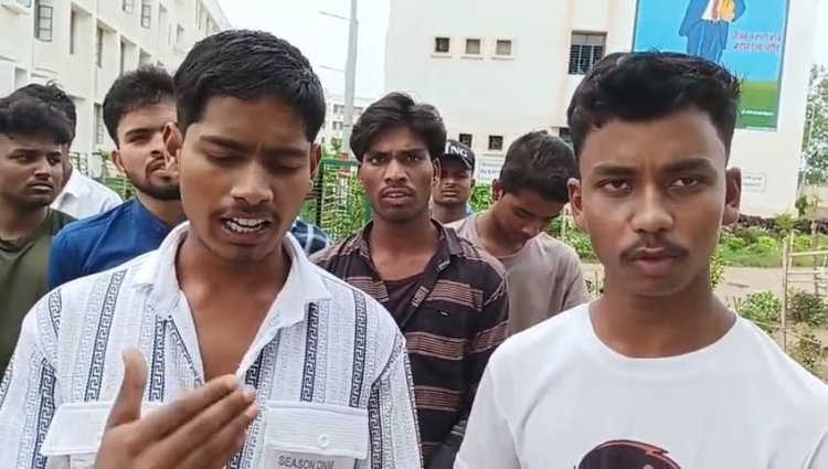 रामपुर के डॉ. भीमराव अंबेडकर आवासीय विद्यालय में छात्रों का हंगामा, परीक्षा से वंचित किए जाने पर फूटा गुस्सा