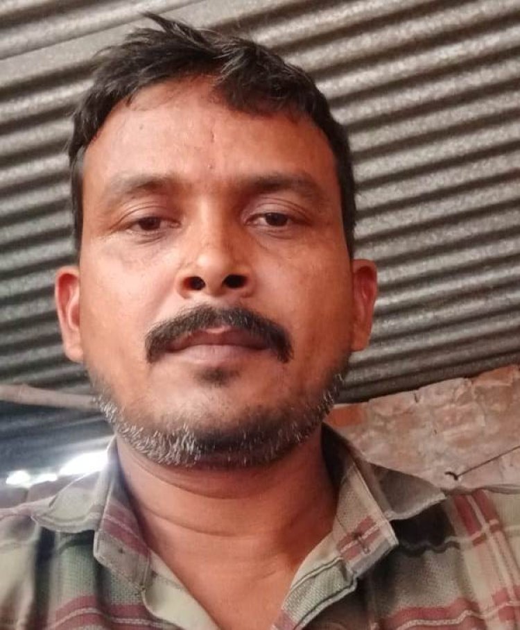 सामाजिक कार्यकर्ता हरेकृष्ण यादव ने सीएस कार्यालय के समक्ष आमरण अनशन की दी चेतावनी