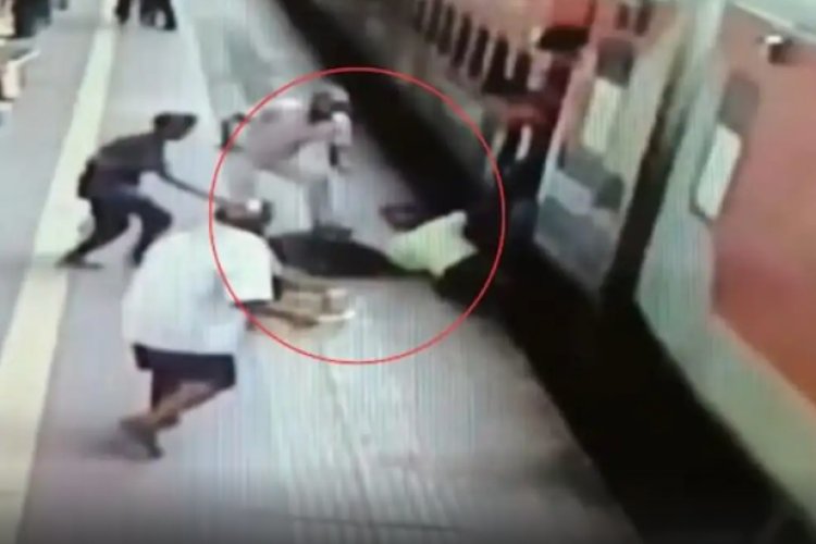 ट्रेन से उतरते वक्त मां-बेटी की मौत से मचा कोहराम, दवा लेकर लौट रही थी परिवार