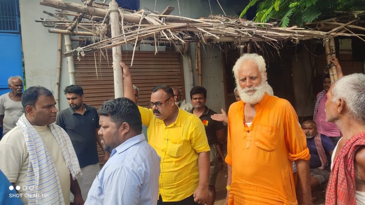 योग करते-करते अचानक ग्रामीण चिकित्सक को आया हार्ट अटैक, मौत