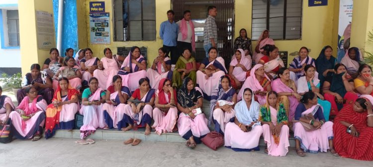 नावानगर सामुदायिक स्वास्थ्य केंद्र पर आशा कर्मियों की एक दिवसीय हड़ताल, कामकाज ठप