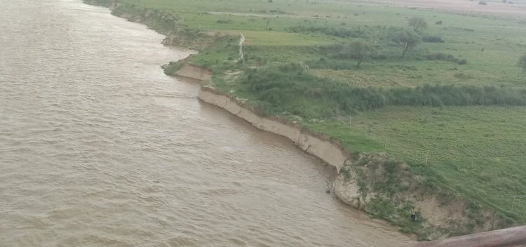 लगातार बढ़ रहा है गंगा का जल स्तर, कटाव भी हुआ तेज