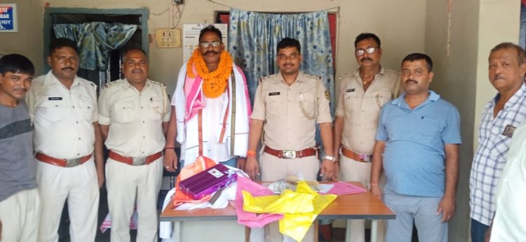 नावानगर थाना में पदस्थापित एसआई उमाशंकर गुप्ता को दी गई भावभीनी विदाई