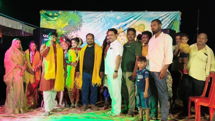 राजा भोज की नगरी में सब्जी मंडी युवा समिति द्वारा भव्य झांकी का आयोजन