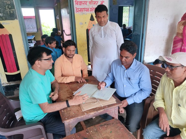 उर्दू प्राथमिक विद्यालय सरैया का औचक निरीक्षण, व्यवस्था संतोषजनक, बच्चों की उपस्थिति उल्लेखनीय