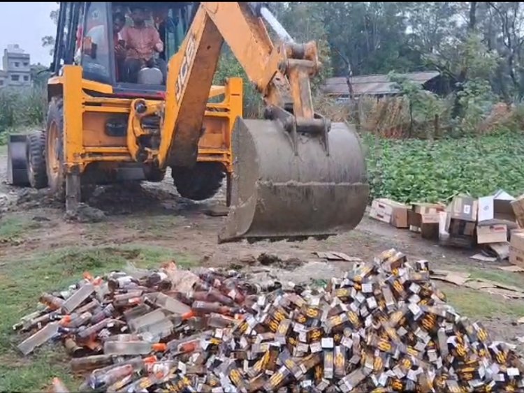 कृष्णाब्रह्म थाने में जप्त शराब किया गया विनष्ट