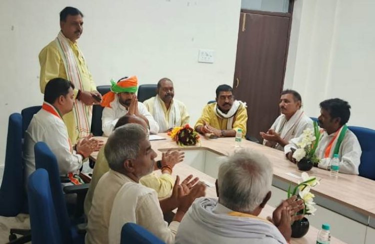 बक्सर में कांग्रेस की रणनीतिक बैठक संपन्न, संगठन को बूथ स्तर तक मजबूत करने पर जोर