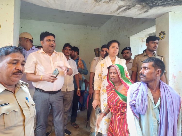 सिकरौल-बाबुगंज इंग्लिश में राजस्व महाअभियान की शुरुआत, किसानों की उमड़ी भीड़