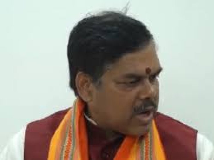 बक्सर जिला शिक्षा विभाग में नहीं चलेगा दला-दबंग व माफियाराज - मिथिलेश तिवारी
