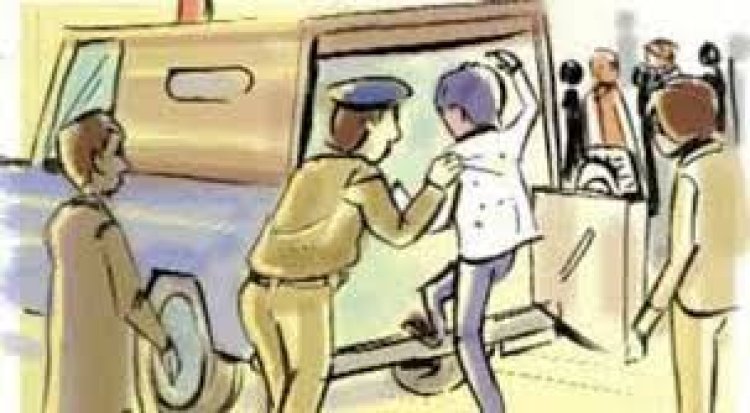 जमीन विवाद में भिड़ंत, दोनों पक्षों के कई लोग घायल, तीन गिरफ्तार