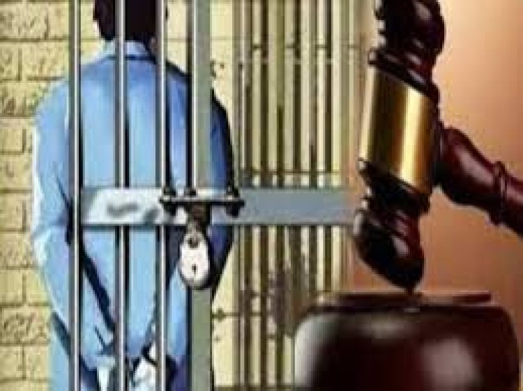 पड़ोसी के घर चोरी मामले में आरोपी को तीन साल की सजा