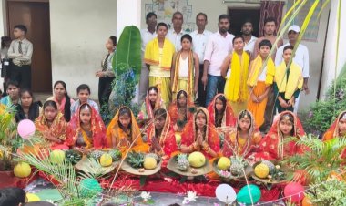 विद्यालय परिसर में छात्रों ने परंपरा और संस्कृति की अद्भुत छटा बिखेरी