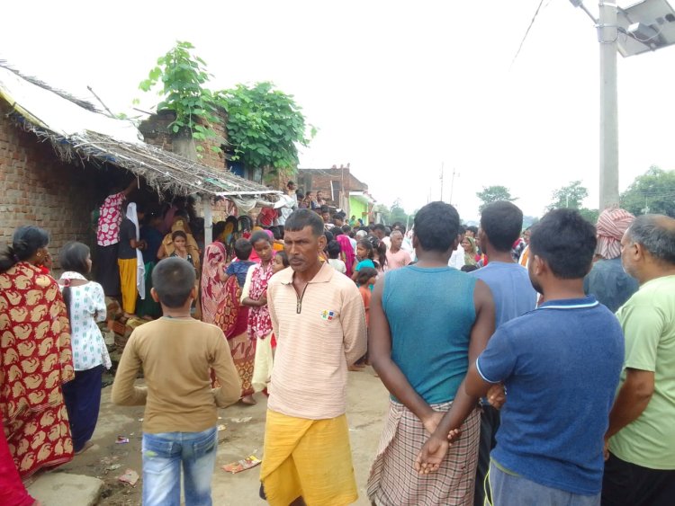 सड़क दुर्घटना में एक की मौत, दो घायल रामपुर में छाया मातम