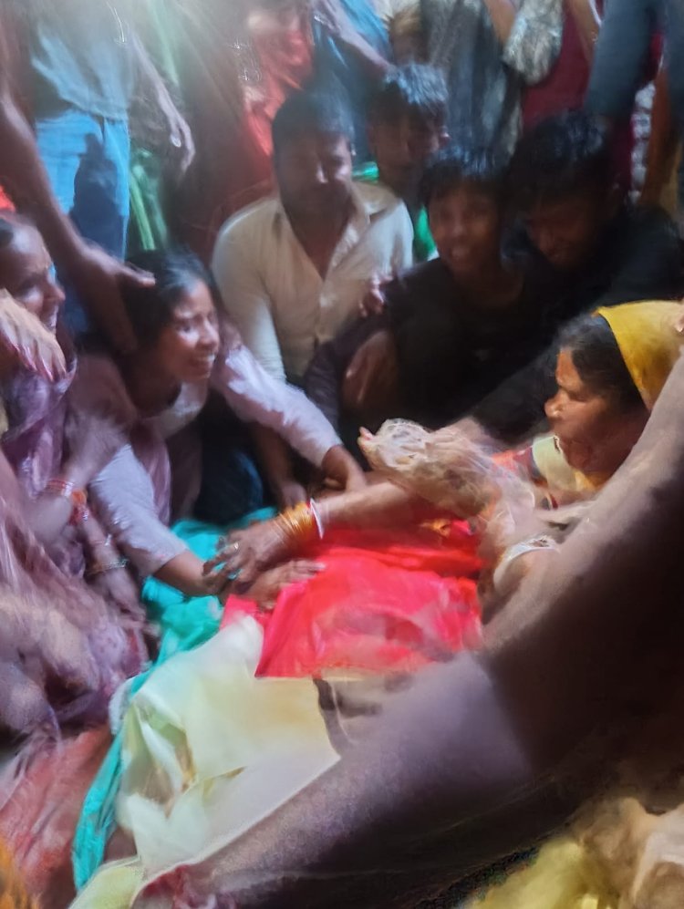 सड़क दुर्घटना में गंभीर रूप से जख्मी हुई महिला, इलाज के दौरान मौत