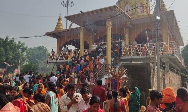 पंचकोशी परिक्रमा यात्रा का भव्य शुभारंभ, अहिल्या धाम में उमड़ा आस्था का जनसैलाब