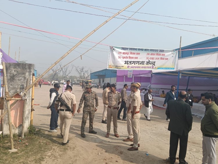 प्रारंभिक रुझानों में एनडीए को दो तिहाई बहुमत, बक्सर में दो सीटों पर एनडीए आगे, हुलास- राहुल पीछे