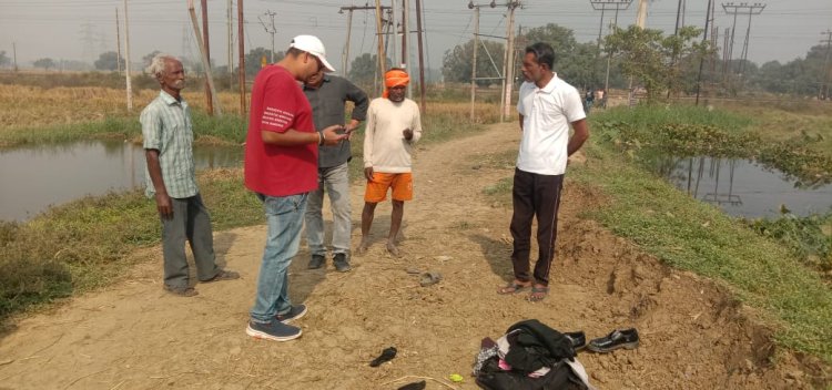 डुमरांव में रेलवे ट्रैक के किनारे मिला अज्ञात युवक का शव