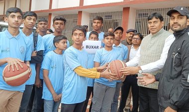 राज्य स्तरीय बास्केटबॉल प्रतियोगिता हेतु बक्सर की अंडर-14 और अंडर-17 टीम रवाना