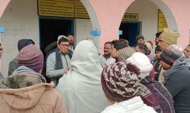 चेतना सत्र के दौरान अचानक बीमार पड़ी तीन छात्राएं, मची अफरा तफरी