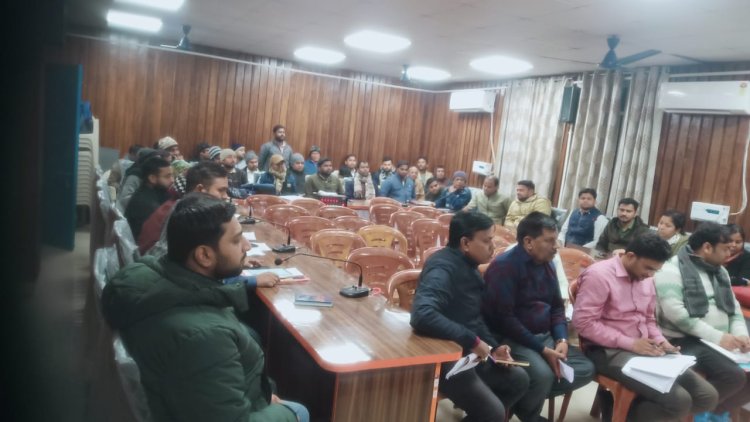 आंगनबाड़ी व स्वास्थ्य उपकेंद्रों के लिए भूमि उपलब्धता पर सख्त रुख, अतिक्रमण हटाने के निर्देश