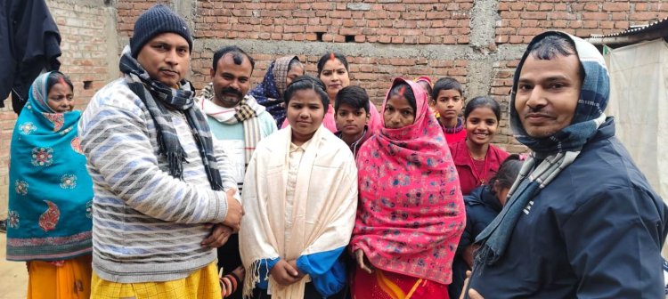 विश्वविजेता अनु को मुखिया संघ के अध्यक्ष ने किया सम्मानित, बोले अनु ने पूरे जिले को गौरवान्वित किया