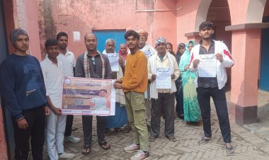 सिमरी में राष्ट्रीय मतदाता दिवस पर लोकतंत्र का संकल्प, बूथ 175 पर दिलाई गई मतदाता शपथ