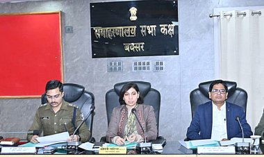 बक्सर में यातायात सुधार को लेकर बड़ा एक्शन प्लान, डीएम-एसपी ने की संयुक्त बैठक