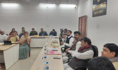 पंचायत समिति बैठक में योजनाओं की समीक्षा, अधिकारियों की जवाबदेही पर जोर