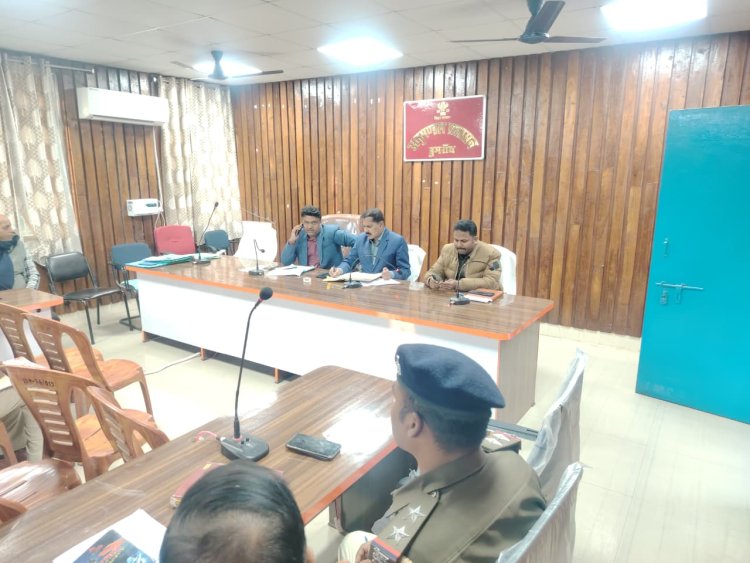 गणतंत्र दिवस की गरिमा बनाए रखने को प्रशासन मुस्तैद, एसडीएम ने किया मैदान का निरीक्षण