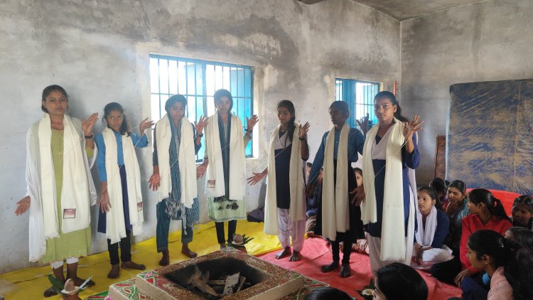 मणियां गांव में बेटियों के यज्ञोपवीत से सशक्तिकरण की मिसाल, 45 वर्षों से टूट रही रूढ़ियां