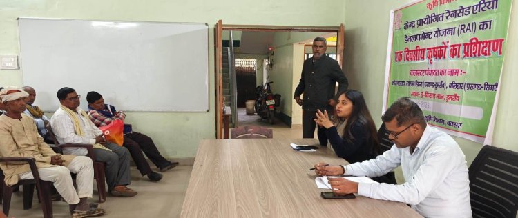 समेकित कृषि प्रणाली से खेती करने का गुर शिविर में किसानों को बताया गया