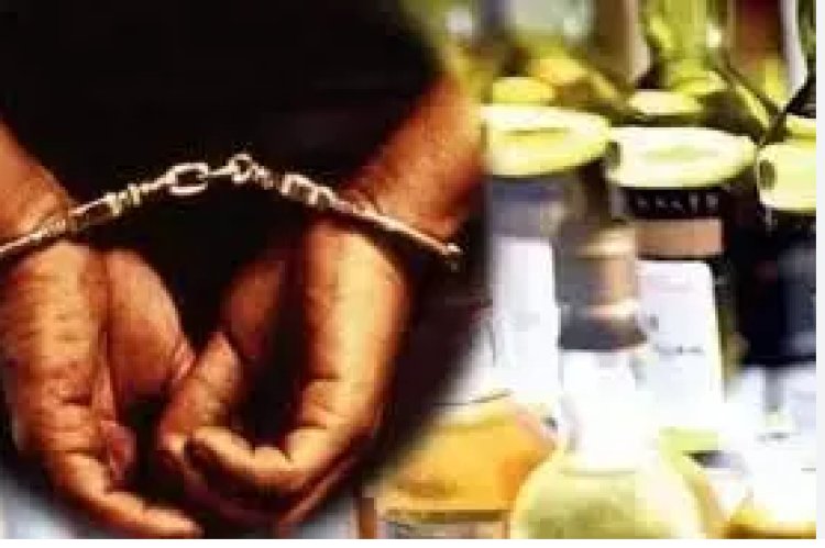 शराब की खेप के साथ दो गिरफ्तार, बाइक जब्त