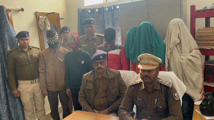 बड़ी कामयाबी: डुमरांव पुलिस ने किया अंतरजिला चोर गिरोह का उद्भेदन, चोरी के सामान के साथ छह गिरफ्तार
