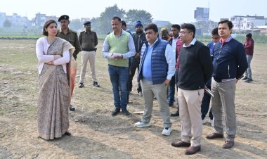 डीएम साहिला ने बक्सर नगर परिषद क्षेत्र की योजनाओं का किया निरीक्षण, गुणवत्तापूर्ण कार्य और अतिक्रमण हटाने के निर्देश