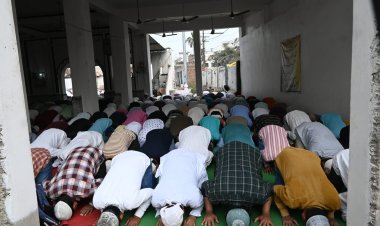 पहले जुम्मे की रौनक: रमजान की रहमत में डूबा बक्सर