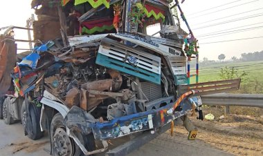 एनएच-922 पर रफ्तार का कहर: रांग साइड ओवरटेक में ट्रक पलटा, इलाज के दौरान चालक की मौत