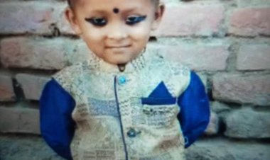 मटकीपुर में पुआल के ढेर में लगी आग, बुझ गया घर का चिराग