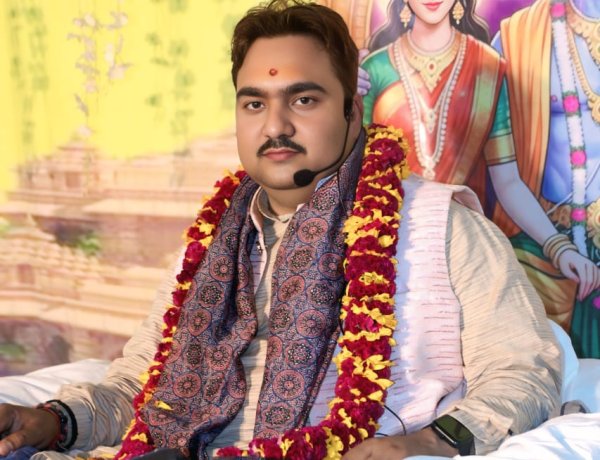 अयोध्या का दिव्य क्षण जीवंत हुआ ठोरी पांडेयपुर में, राम जन्मोत्सव पर भक्ति में डूबा जनसमूह